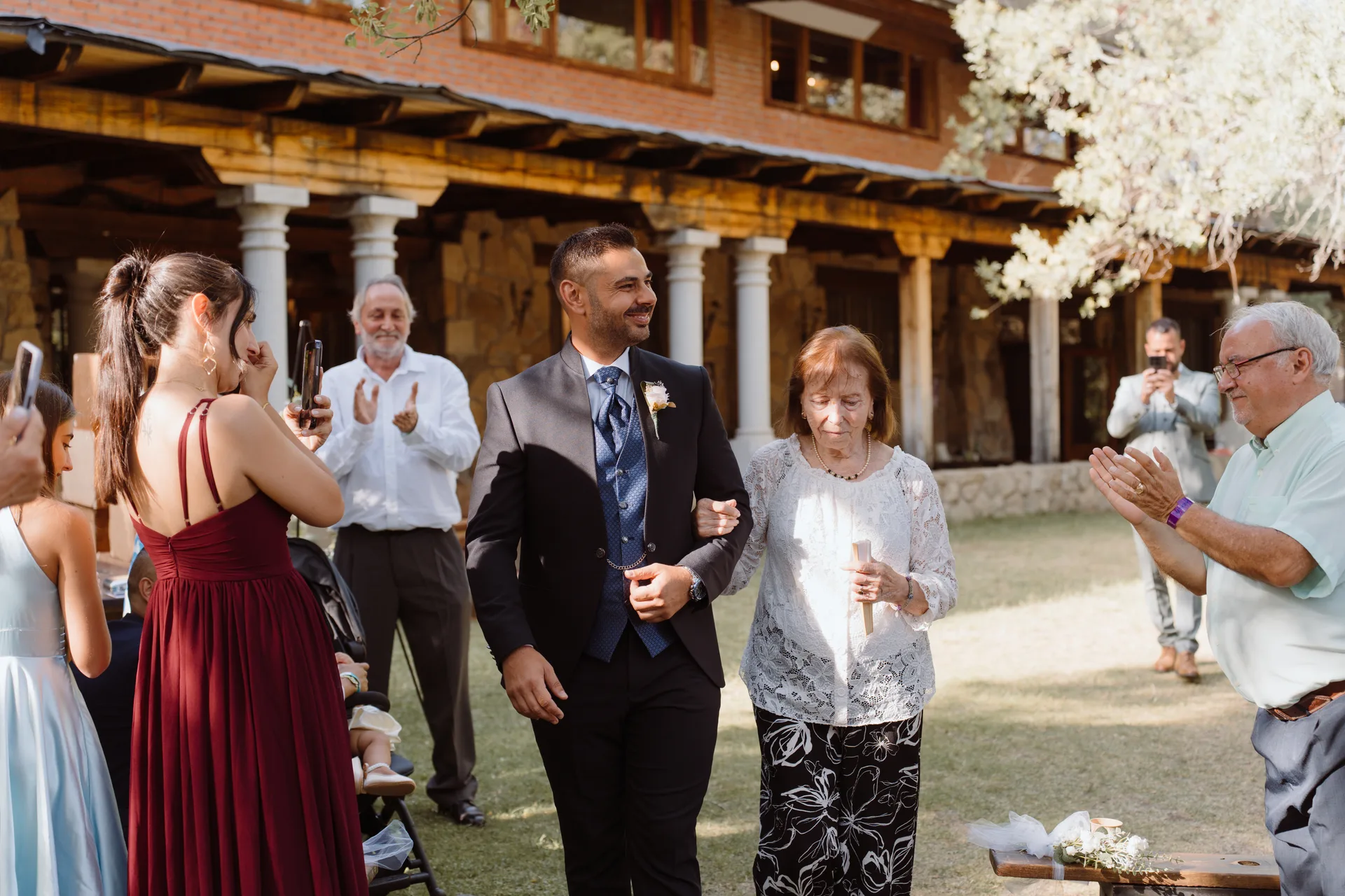 Boda de Cris e Iván en Pazo de Lama, Navaluenga