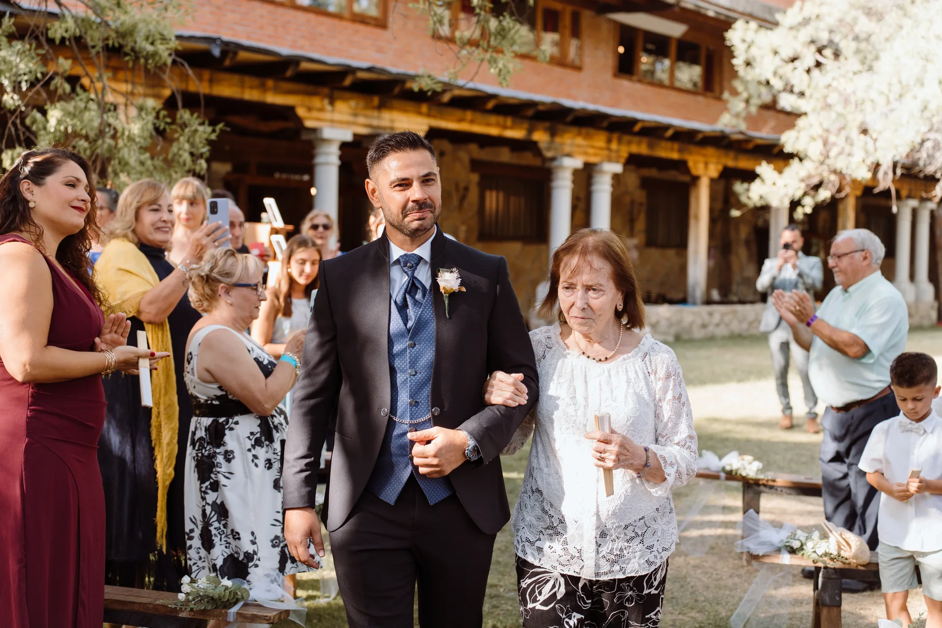 Boda de Cris e Iván en Pazo de Lama, Navaluenga