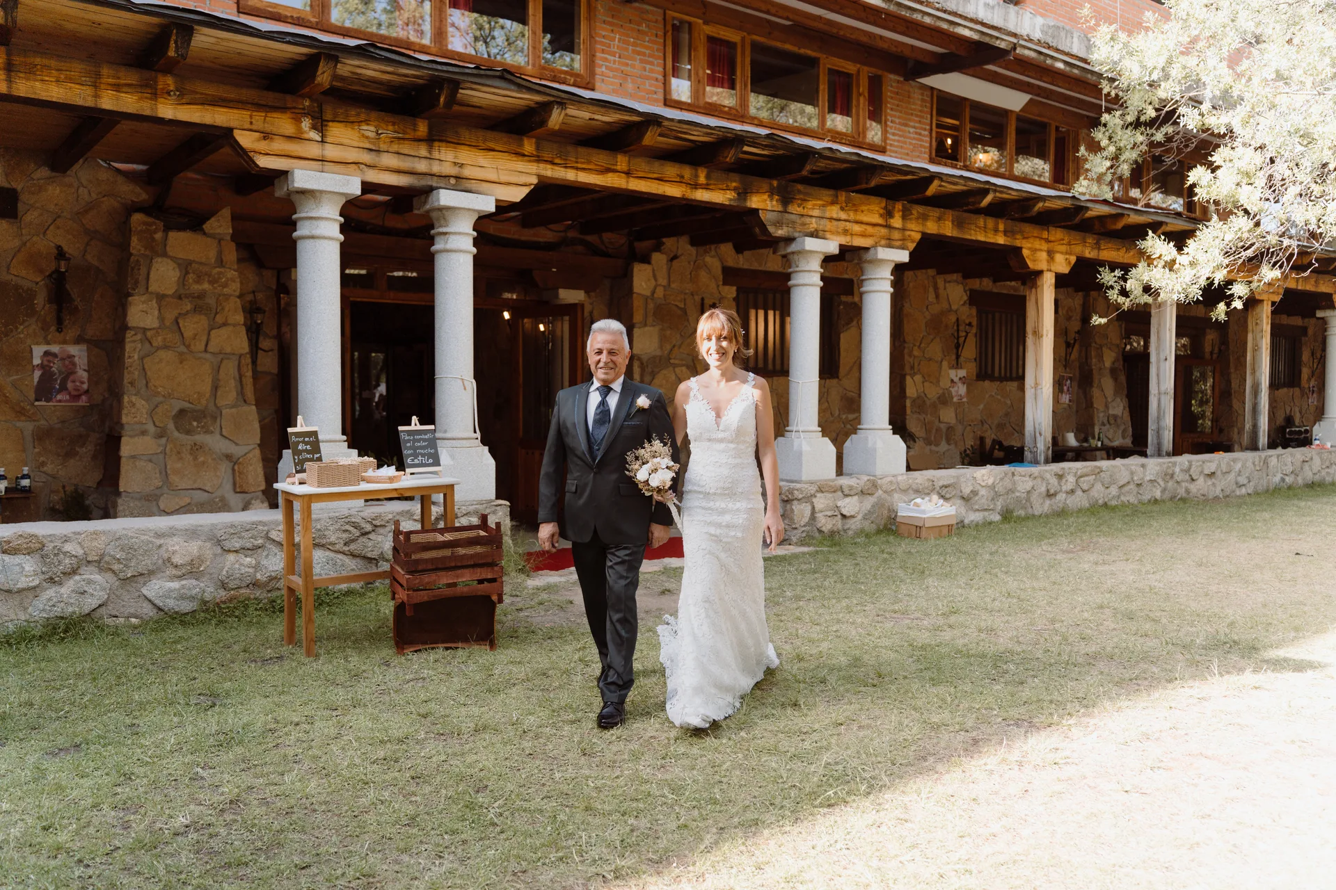 Boda de Cris e Iván en Pazo de Lama, Navaluenga