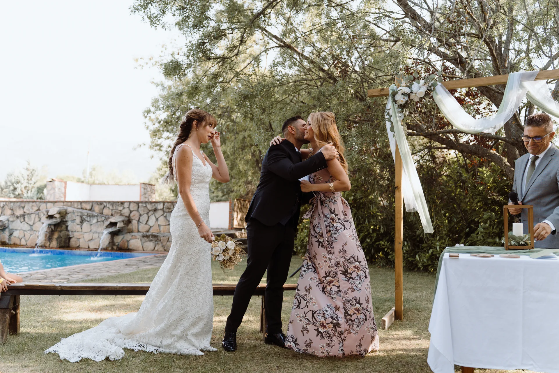 Boda de Cris e Iván en Pazo de Lama, Navaluenga