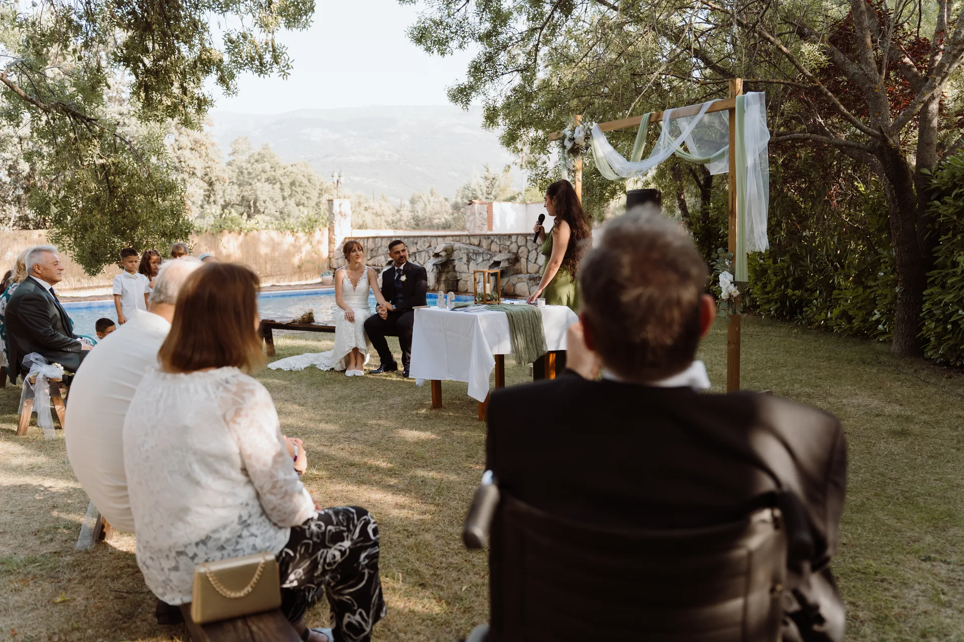 Boda de Cris e Iván en Pazo de Lama, Navaluenga
