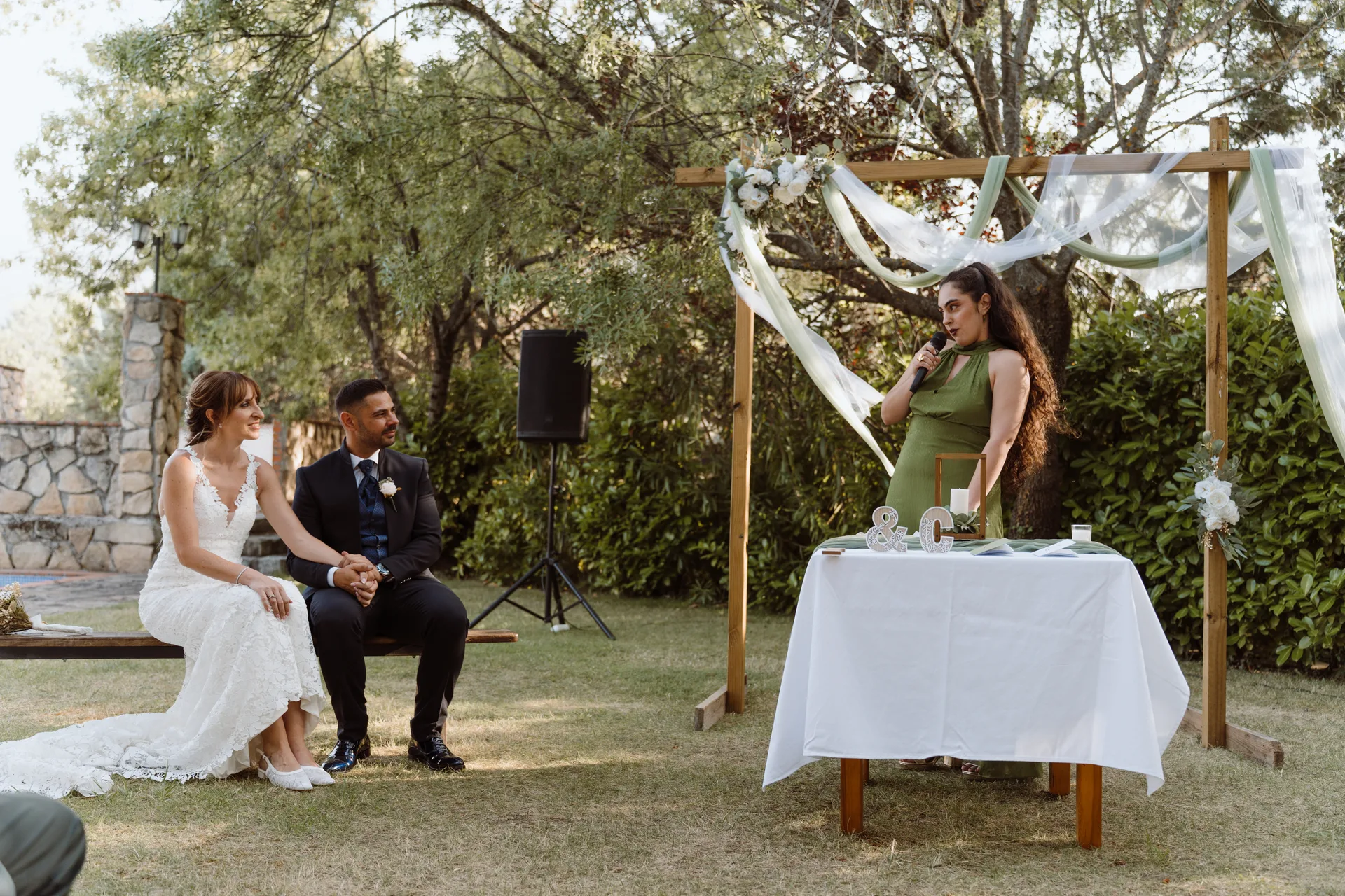 Boda de Cris e Iván en Pazo de Lama, Navaluenga