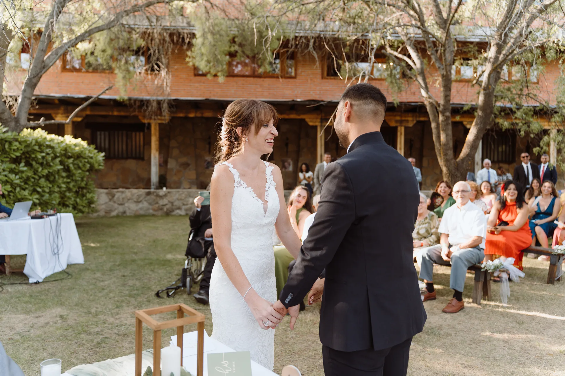 Boda de Cris e Iván en Pazo de Lama, Navaluenga