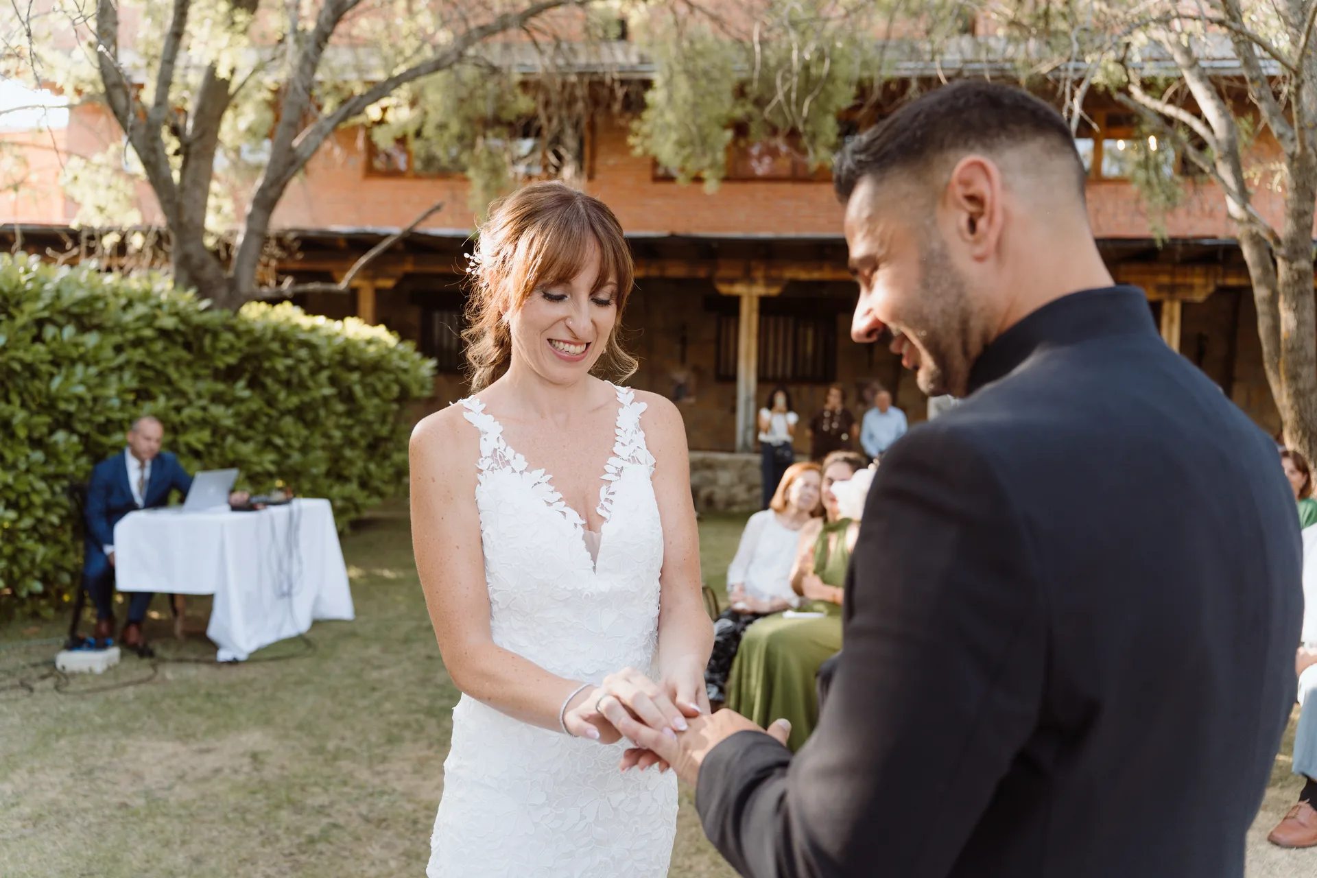Boda de Cris e Iván en Pazo de Lama, Navaluenga