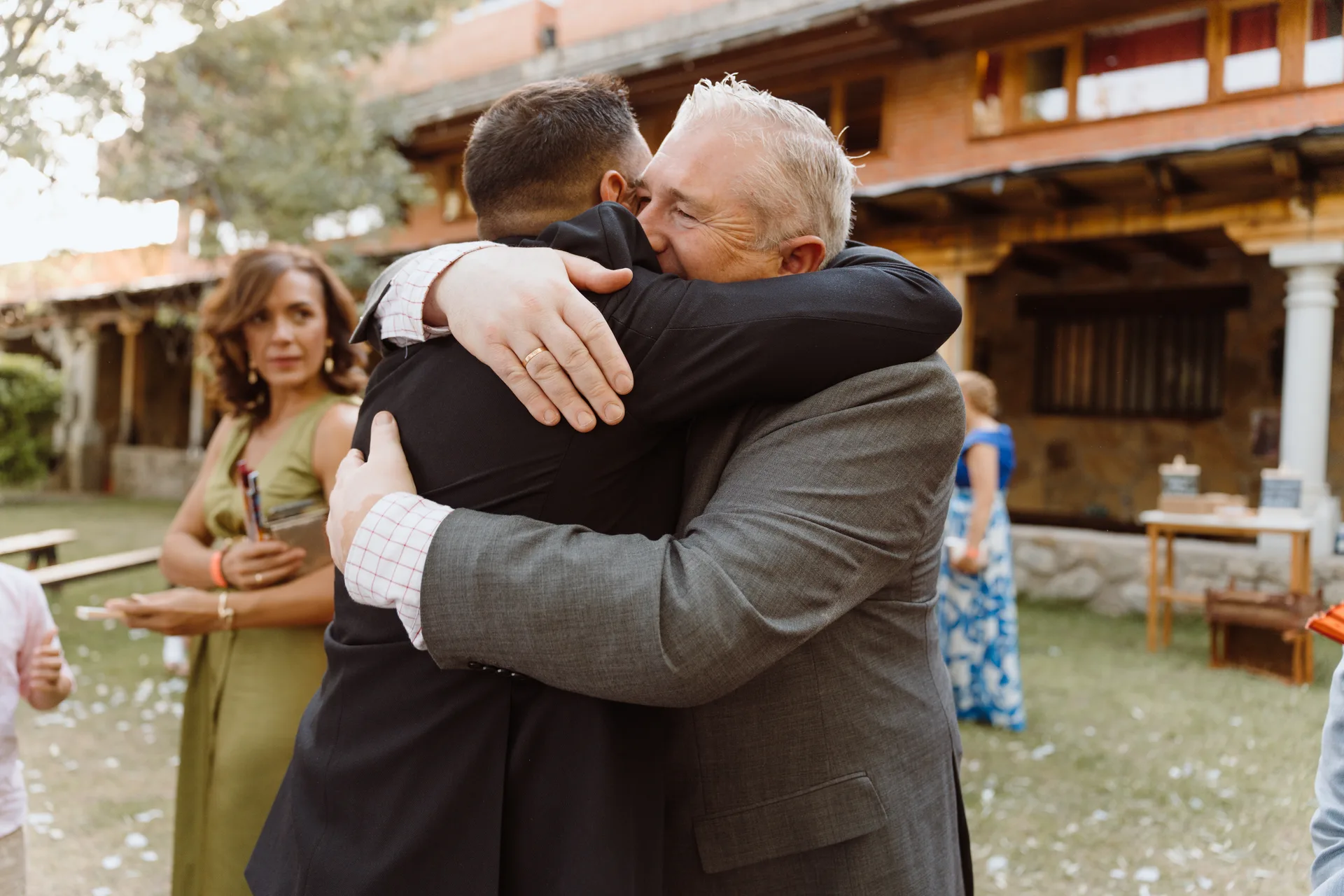 Boda de Cris e Iván en Pazo de Lama, Navaluenga