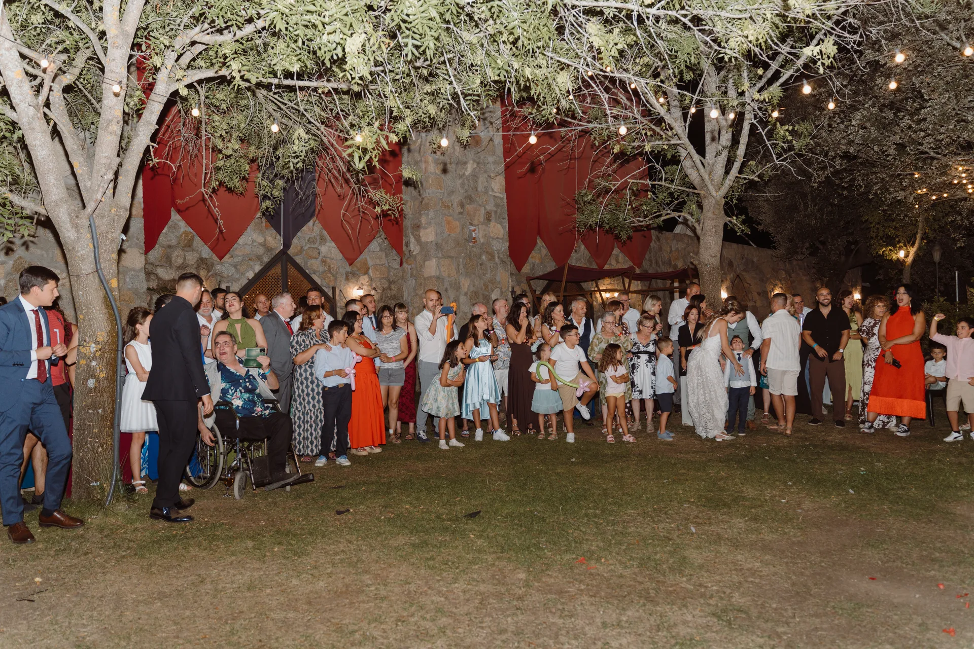 Boda de Cris e Iván en Pazo de Lama, Navaluenga