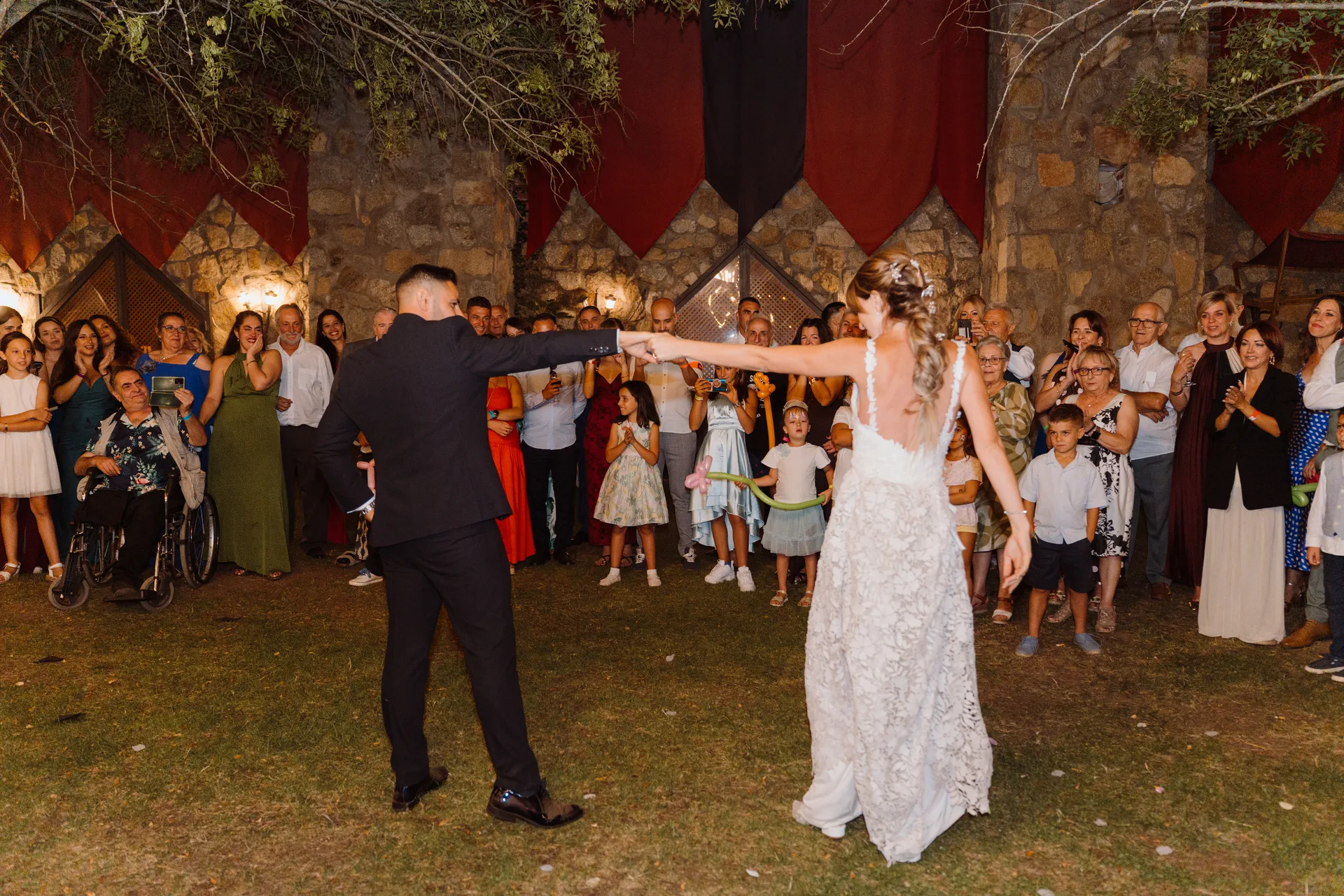 Boda de Cris e Iván en Pazo de Lama, Navaluenga