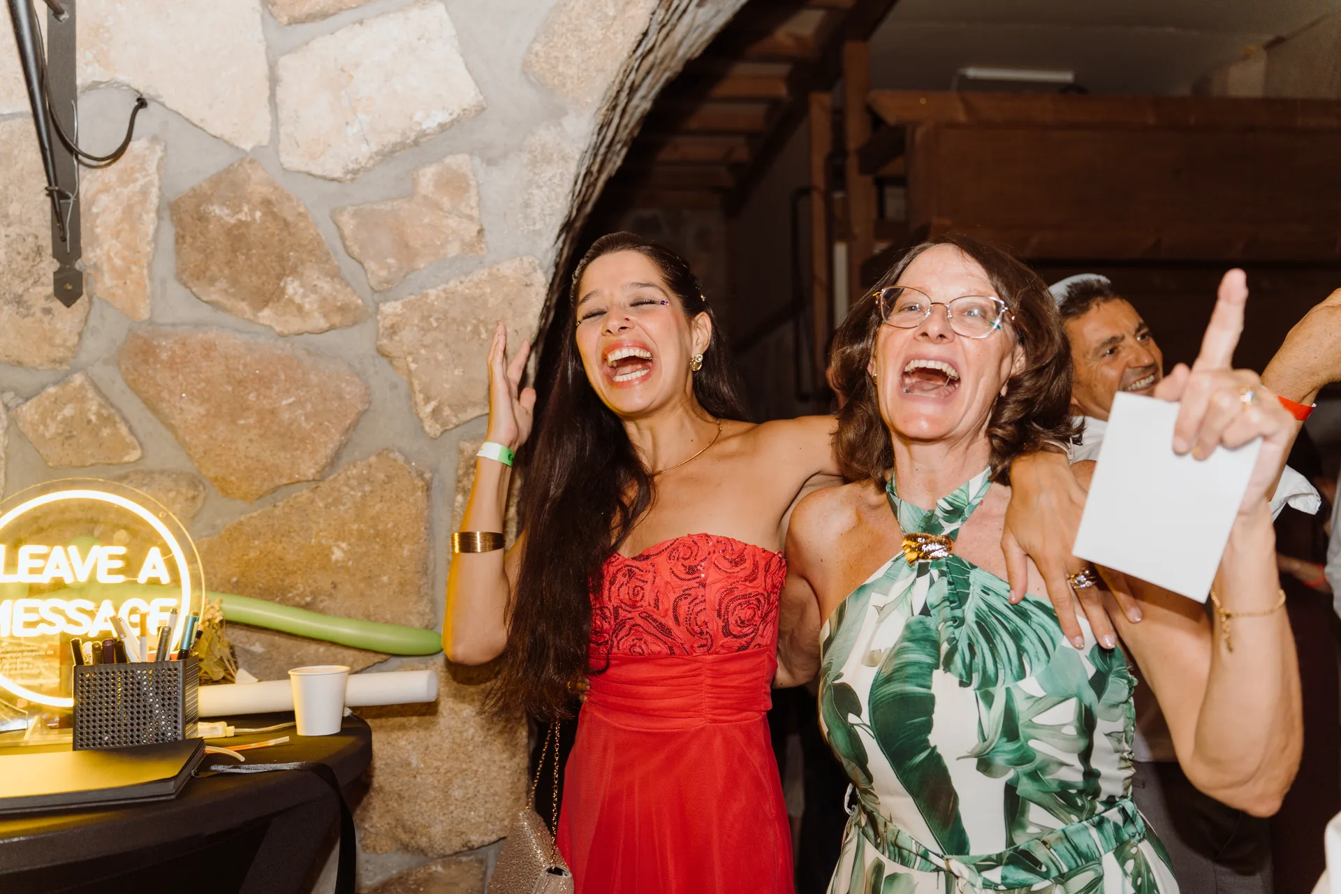 Boda de Cris e Iván en Pazo de Lama, Navaluenga