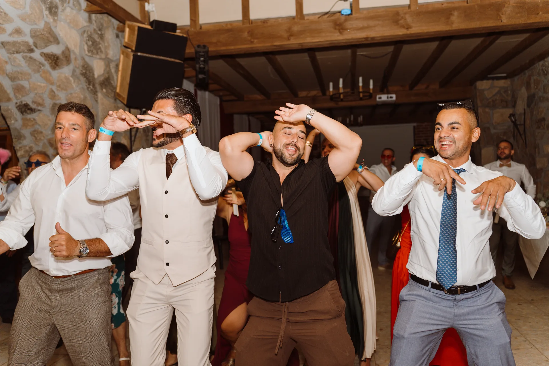 Boda de Cris e Iván en Pazo de Lama, Navaluenga