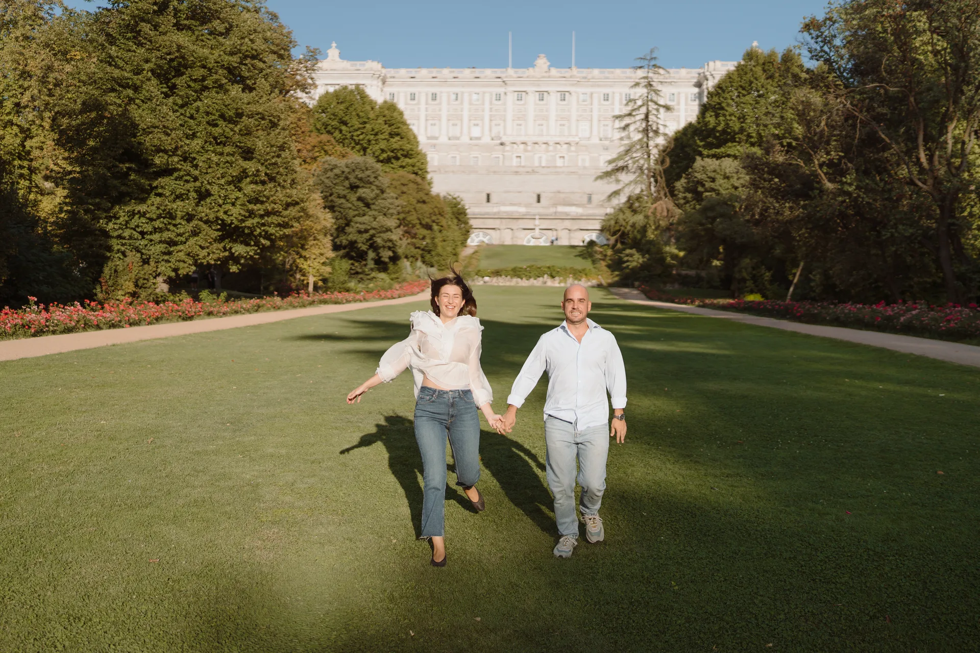 Sesión preboda Lilia y Kike en el Campo del Moro, Madrid