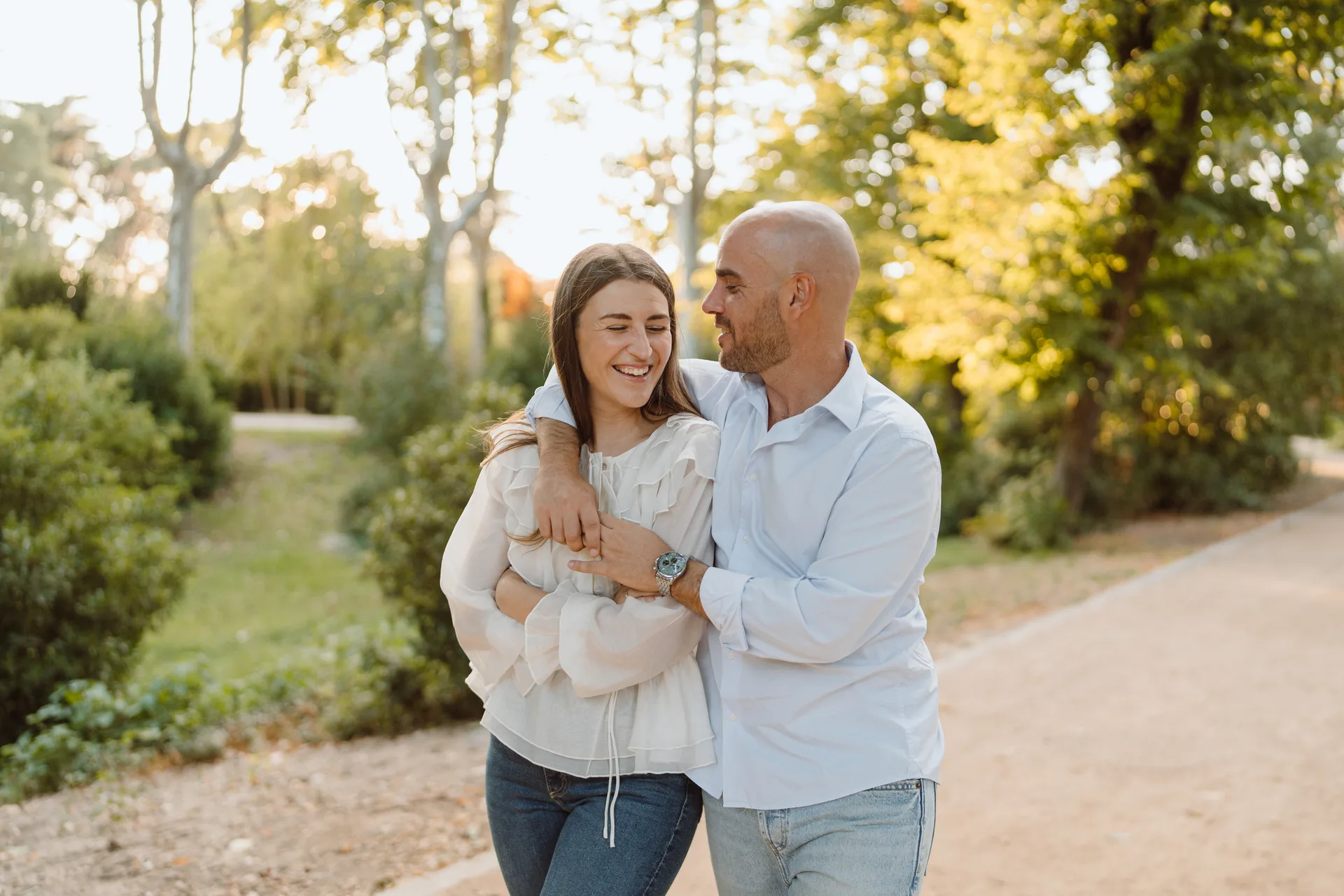 Sesión preboda Lilia y Kike en el Campo del Moro, Madrid