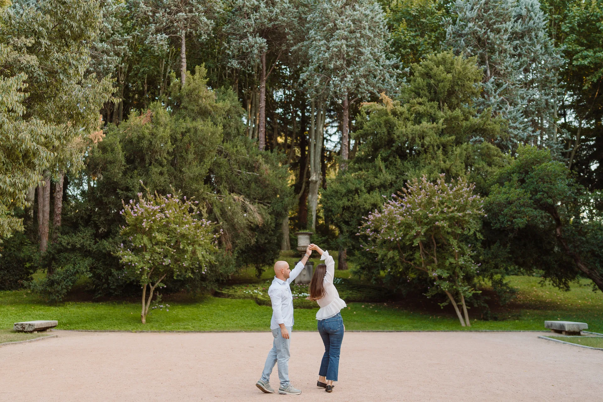 Sesión preboda Lilia y Kike en el Campo del Moro, Madrid