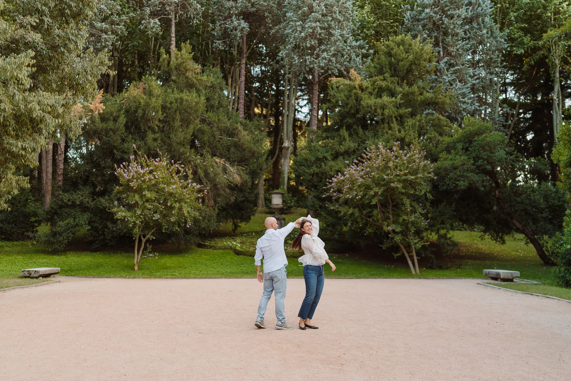 Sesión preboda Lilia y Kike en el Campo del Moro, Madrid